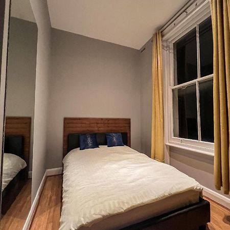 Central, Cozy Victorian Flat Next To Harrods Daire Londra Dış mekan fotoğraf